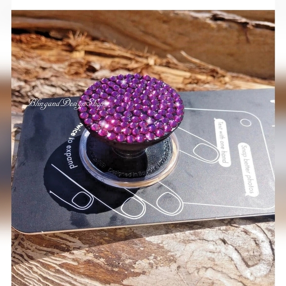 Bling Customized Popsocket with Fuchsia Pink Swarovski Crystal Rhinestones - Picture 4 of 5